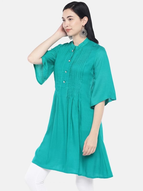 Green rayon slub tunic