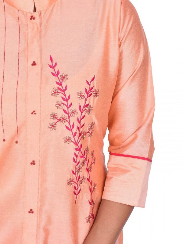 Embroidered kurti - Image 3