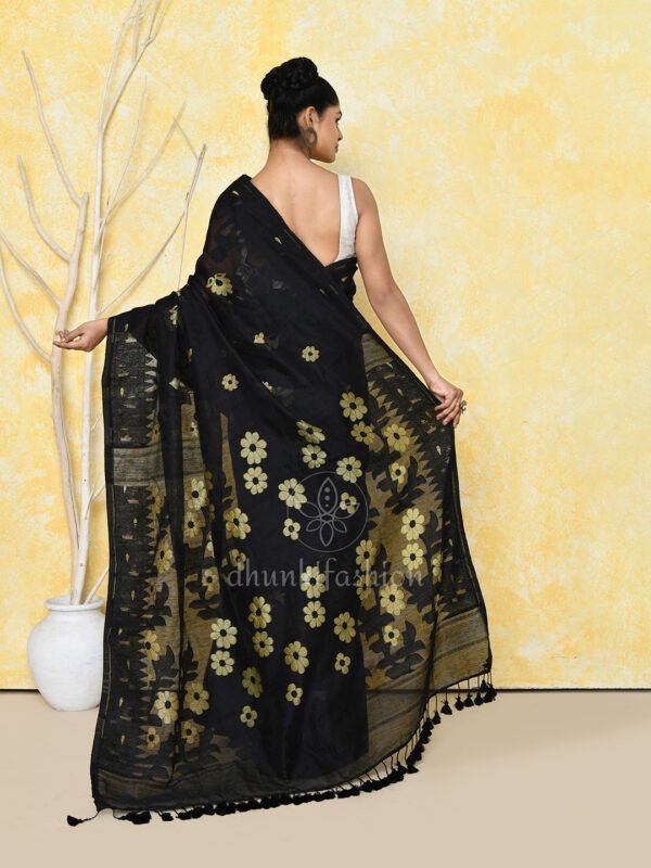 Black jamdani saree