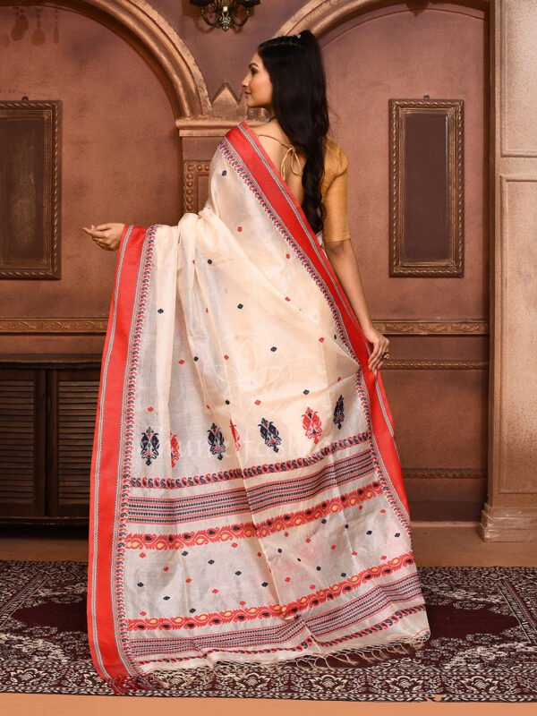 off white tussar jamdani saree