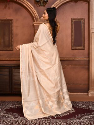 Beige Tussar Jamdani Saree