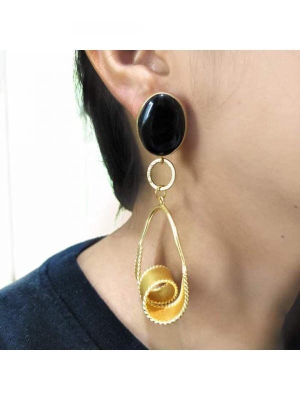 Black Twisted Chandeliers Earrings