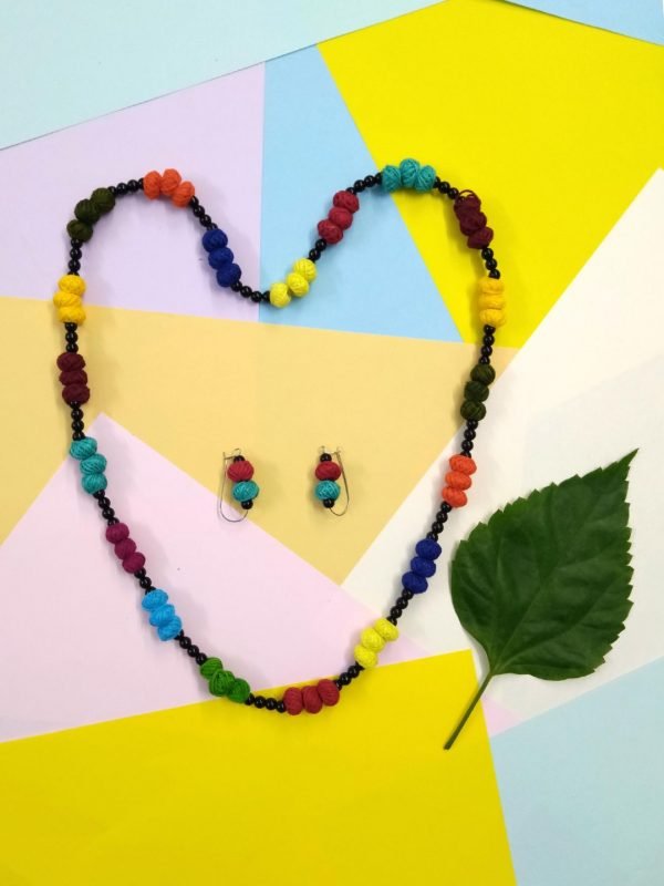 Multi color beads neckwear set